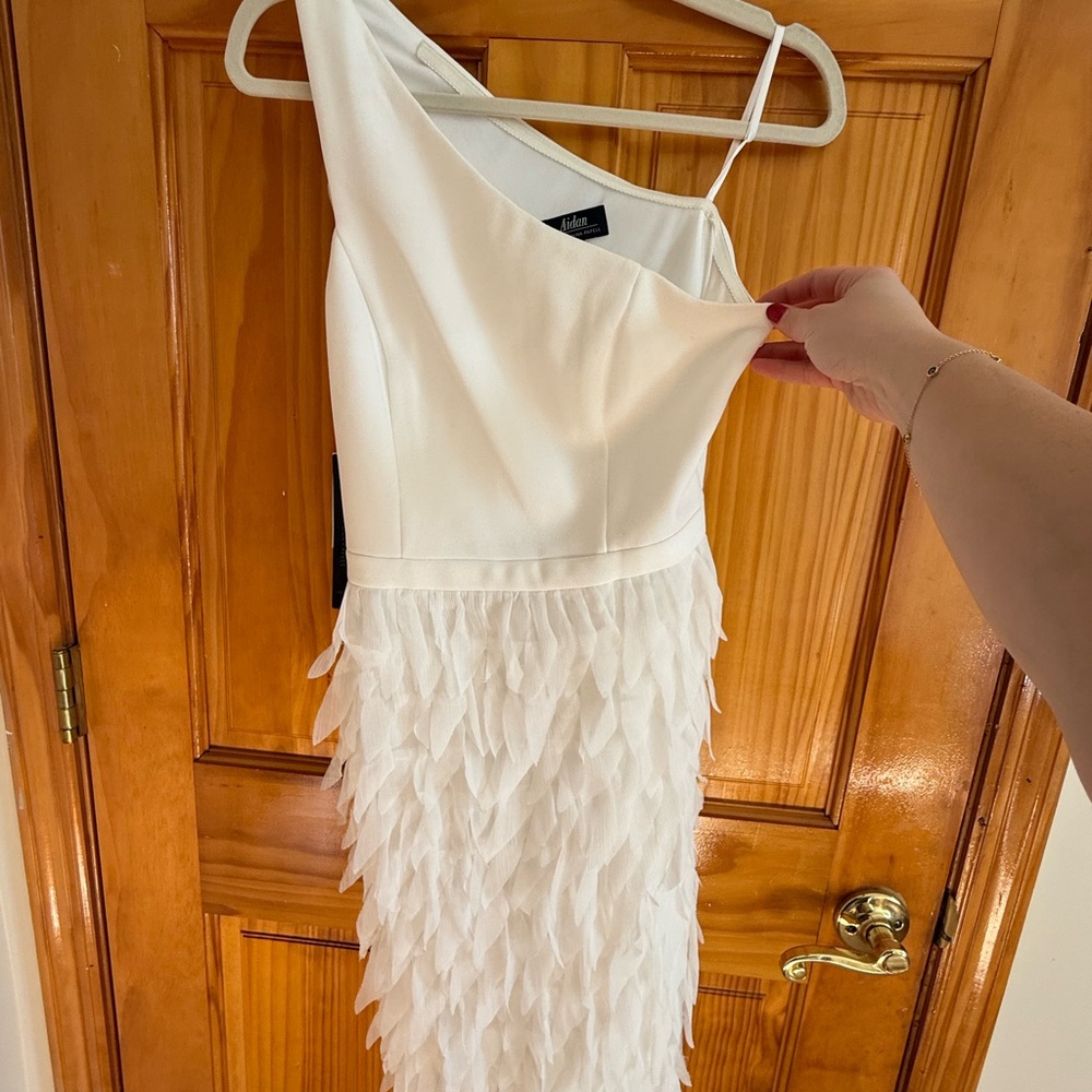 Elegant White Cocktail Dress with Feather Detail